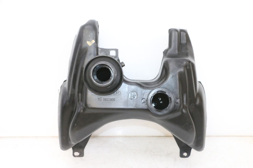 photo de ZBIORNIK PALIWA PEUGEOT VIVACITY 100 (1999 - 2008) - Inny kąt widzenia