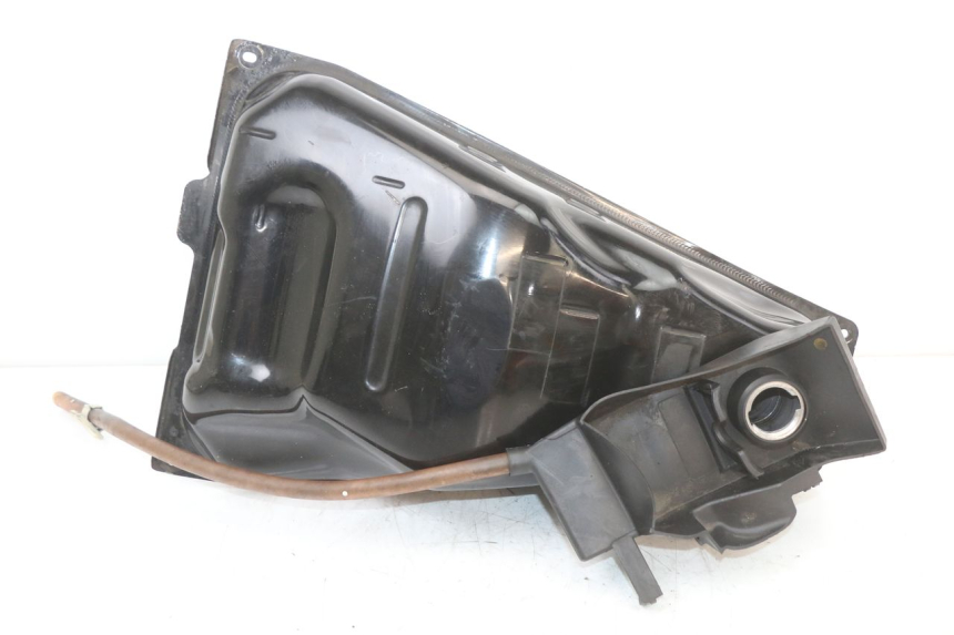 photo de ZBIORNIK PALIWA YAMAHA XMAX X-MAX ABS 125 (2017 - 2020) - Szczegół części