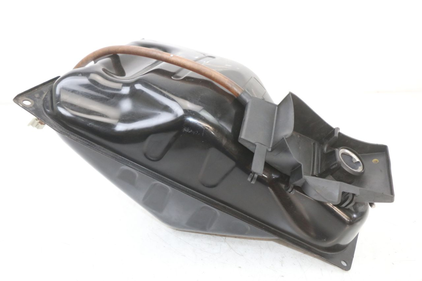 photo de ZBIORNIK PALIWA YAMAHA XMAX X-MAX ABS 125 (2017 - 2020) - Zoom stanu zużycia