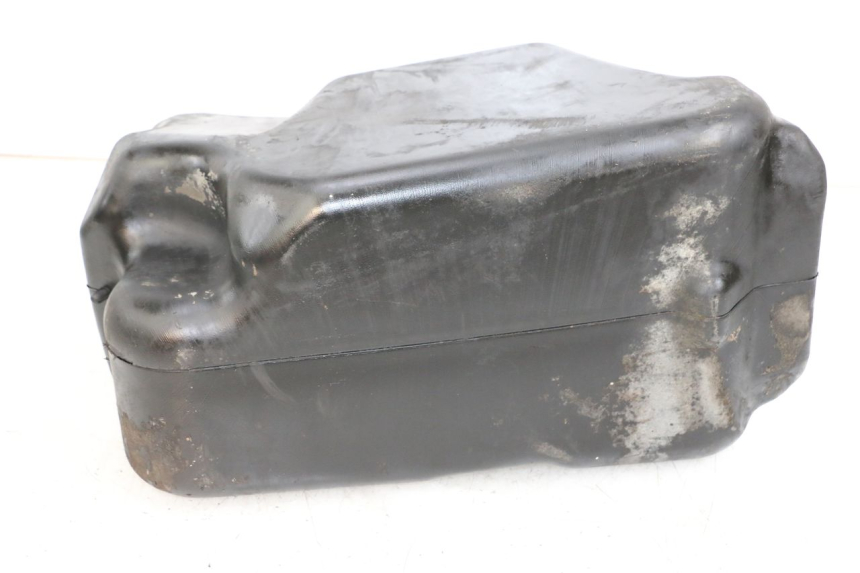 photo de ZBIORNIK PALIWA PIAGGIO X9 125 (2000 - 2003) - Zoom stanu zużycia