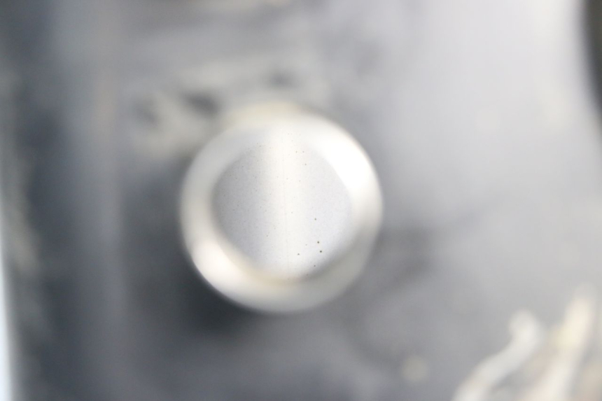 photo de ZBIORNIK PALIWA KYMCO XCITING 250 (2006 - 2009) - Inny kąt widzenia