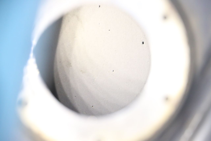 photo de ZBIORNIK PALIWA KYMCO XCITING 250 (2006 - 2009) - Zbliżenie techniczne