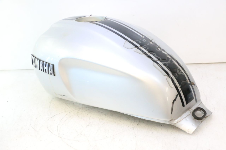 photo de ZBIORNIK PALIWA YAMAHA XJR 1300 (1998 - 2002) - Szczegół części