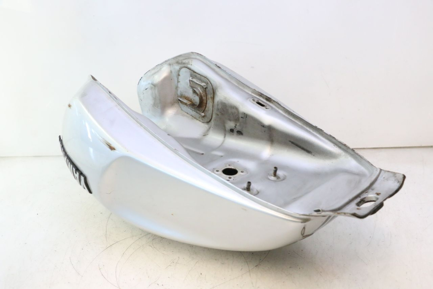 photo de ZBIORNIK PALIWA YAMAHA XJR 1300 (1998 - 2002) - Widok profilu