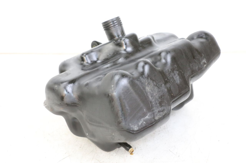 photo de ZBIORNIK PALIWA YAMAHA BW'S NG NEXT GENERATION 50 (1996 - 2003) - Zbliżenie techniczne