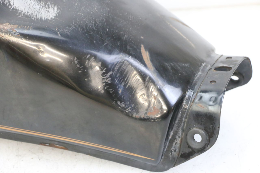 photo de ZBIORNIK PALIWA YAMAHA SR 125 (1982 - 2003) - Szczegóły charakterystyczne