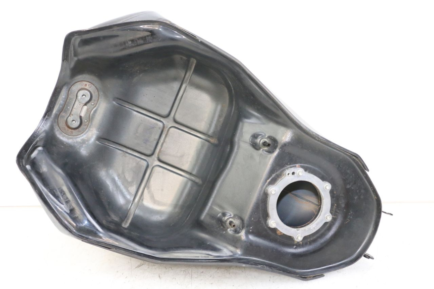 photo de ZBIORNIK PALIWA YAMAHA XJ6 ABS 600 (2008 - 2016) - Szczegóły charakterystyczne