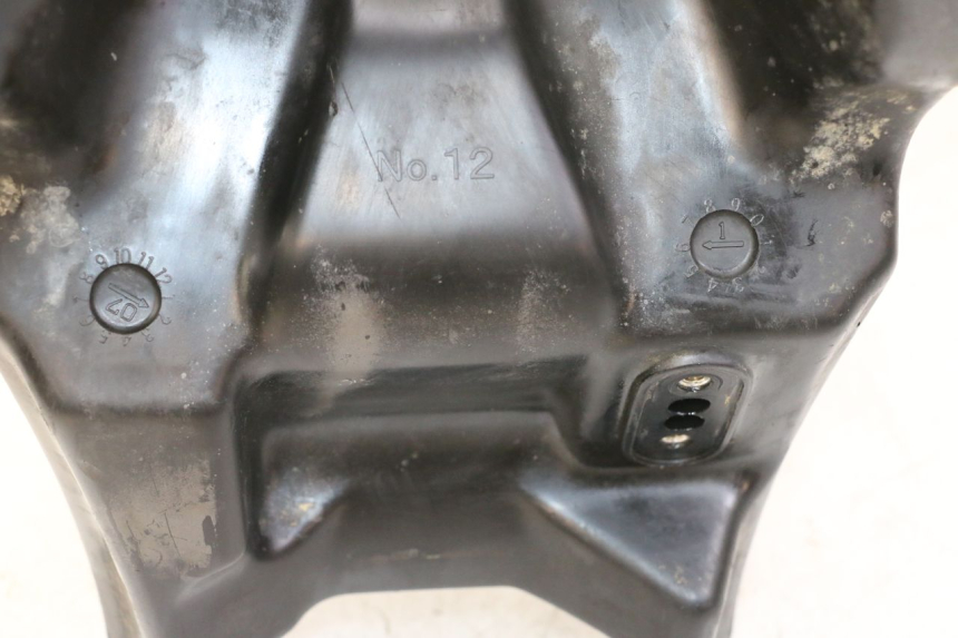 photo de ZBIORNIK PALIWA YAMAHA YZ-F YZF 250 (2007 - 2013) - Zoom stanu zużycia