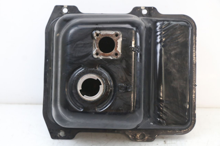 photo de ZBIORNIK PALIWA YAMAHA YE ZEST 50 (1992 - 1998) - Widok główny