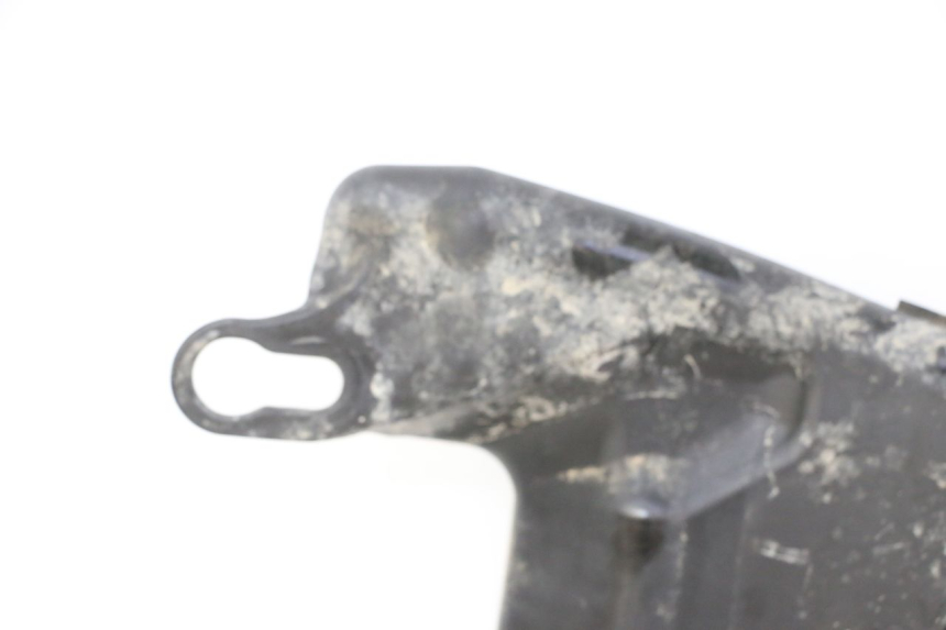 photo de ZBIORNIK PALIWA YAMAHA YFM R RAPTOR 250 (2008 - 2014) - Zbliżenie techniczne