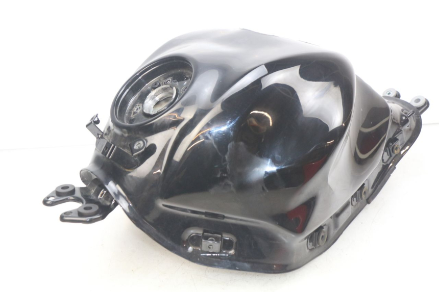 photo de ZBIORNIK PALIWA KAWASAKI Z 650 (2016 - 2019) - Zbliżenie komponentów