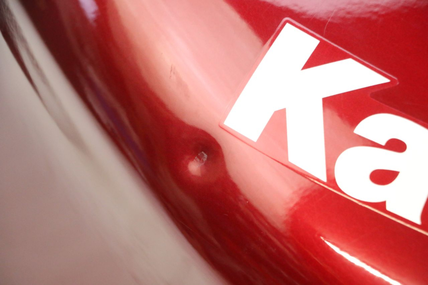 photo de ZBIORNIK PALIWA KAWASAKI ZR 7 750 (1999 - 2004) - Alternatywny kąt