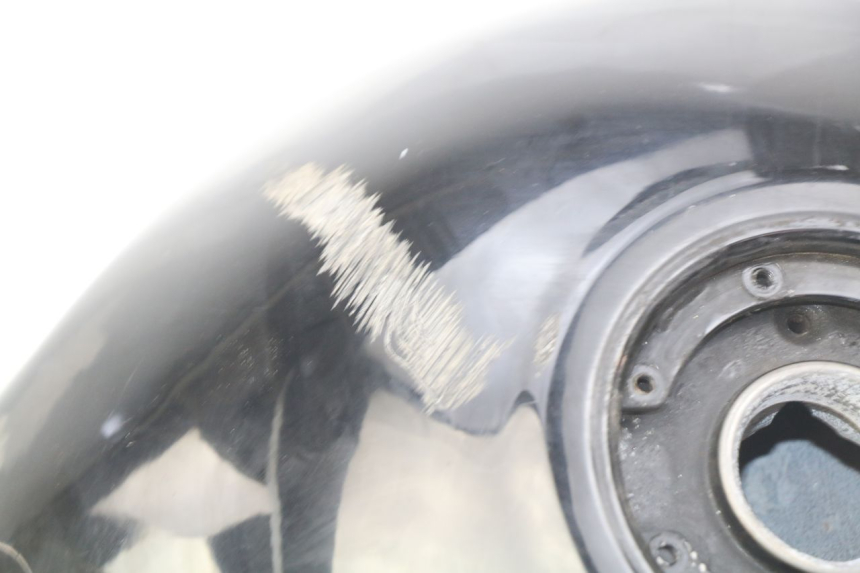 photo de ZBIORNIK PALIWA KAWASAKI ZZR 600 (1995 - 2004) - Szczegóły charakterystyczne