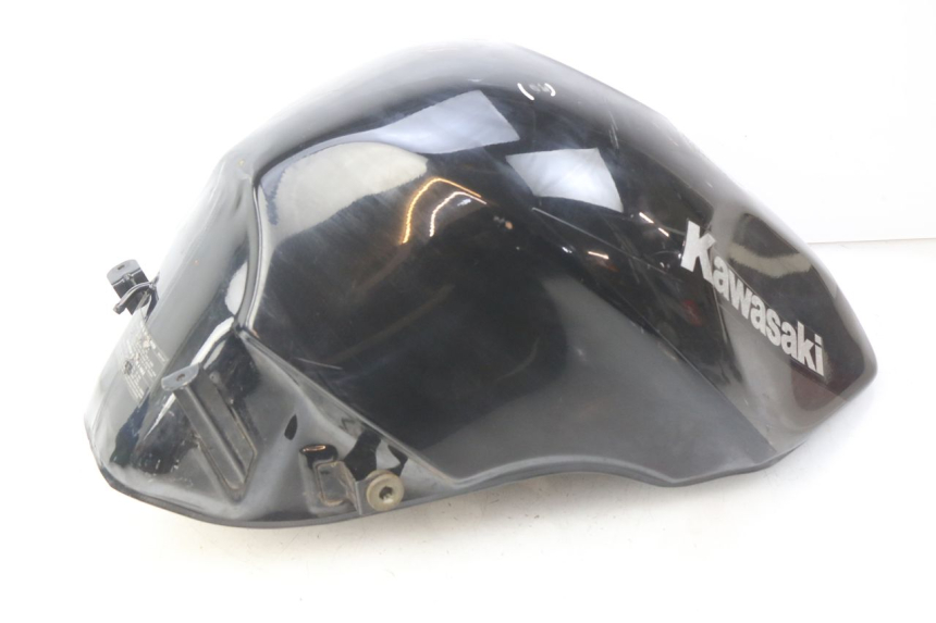 photo de ZBIORNIK PALIWA KAWASAKI ZZR 600 (1995 - 2004) - Zbliżenie techniczne