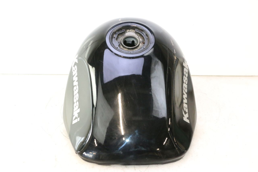 photo de ZBIORNIK PALIWA KAWASAKI ZZR 600 (1995 - 2004) - Stan powierzchni