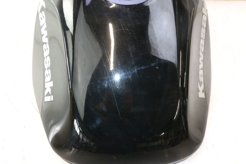 photo de ZBIORNIK PALIWA KAWASAKI ZZR 600 (1995 - 2004) - Oznaczenia i referencje