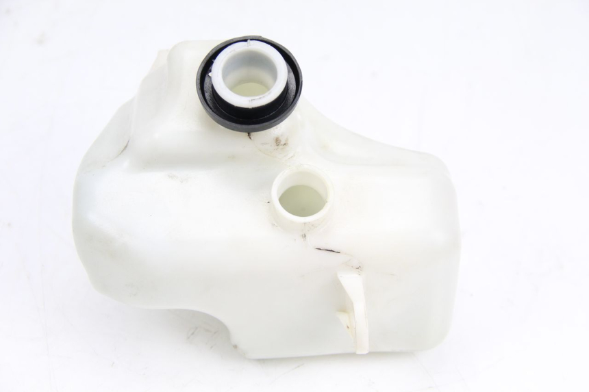 photo de ZBIORNIK OLEJU KYMCO AGILITY FR 2T 50 (2012 - 2017) - Inny kąt widzenia