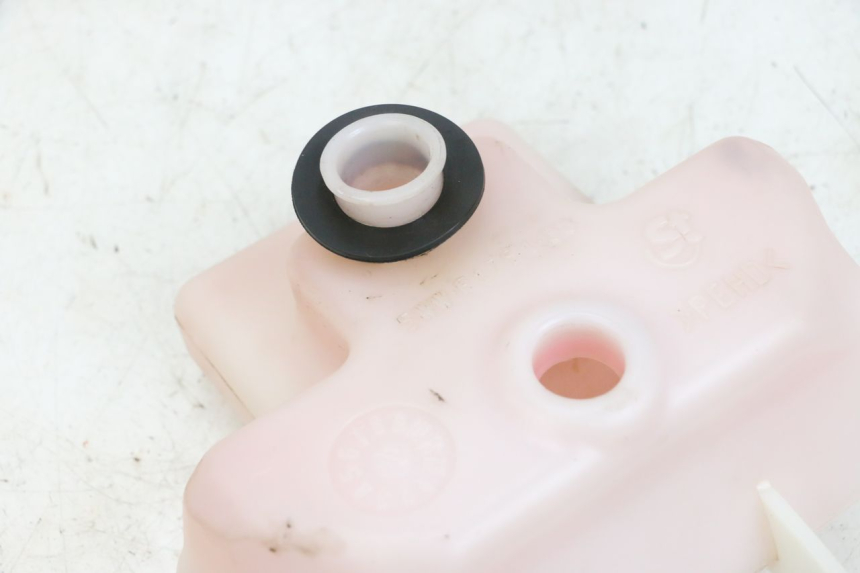 photo de ZBIORNIK OLEJU YAMAHA BW'S EASY 50 (2013 - 2016) - Szczegół części