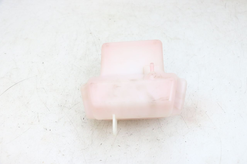 photo de ZBIORNIK OLEJU YAMAHA BW'S EASY 50 (2013 - 2016) - Zoom stanu zużycia