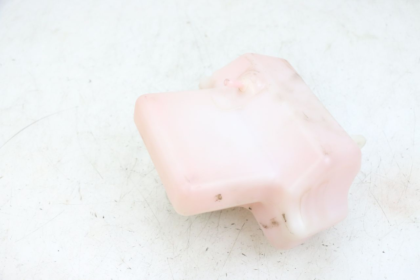 photo de ZBIORNIK OLEJU YAMAHA BW'S EASY 50 (2013 - 2016) - Inny kąt widzenia