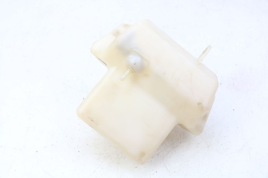 photo de ZBIORNIK OLEJU YAMAHA BW'S NAKED 50 (2008 - 2019) - Zoom stanu zużycia