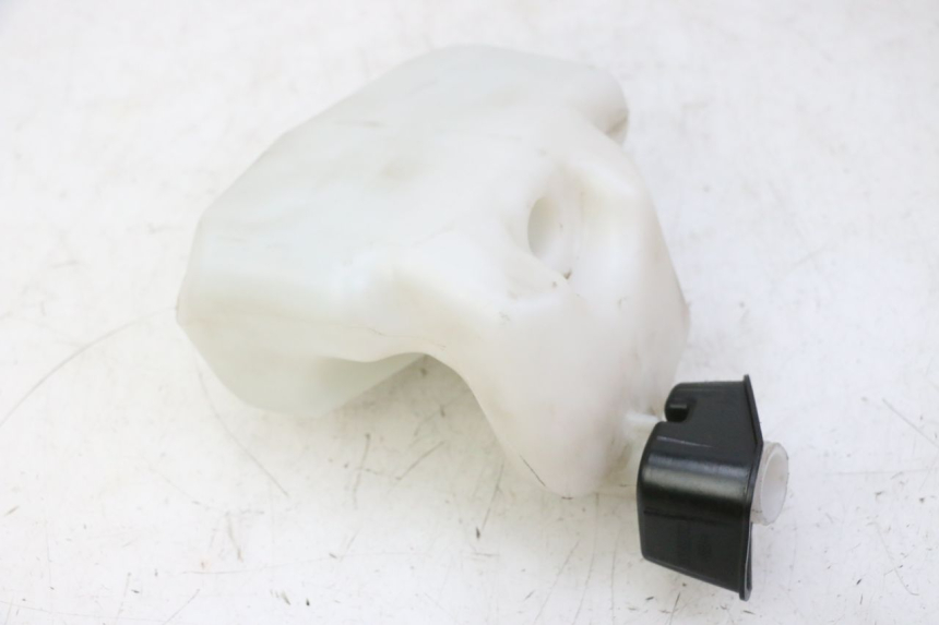 photo de ZBIORNIK OLEJU PEUGEOT CITYSTAR 50 (2013 - 2017) - Widok główny