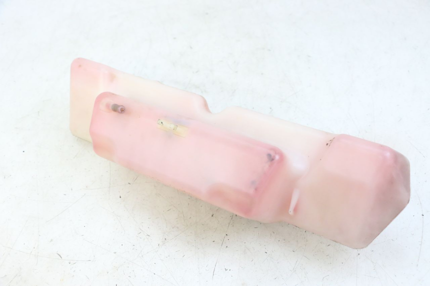 photo de ZBIORNIK OLEJU PEUGEOT JET FORCE CARBU 50 (2003 - 2016) - Zoom stanu zużycia