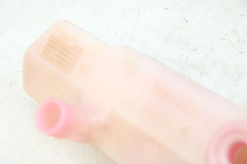 photo de ZBIORNIK OLEJU PEUGEOT JET FORCE CARBU 50 (2003 - 2016) - Widok ogólny