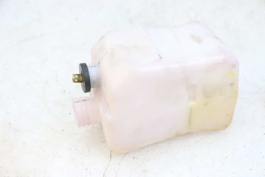 photo de ZBIORNIK OLEJU PEUGEOT LUDIX 50 (2008 - 2017) - Zoom stanu zużycia