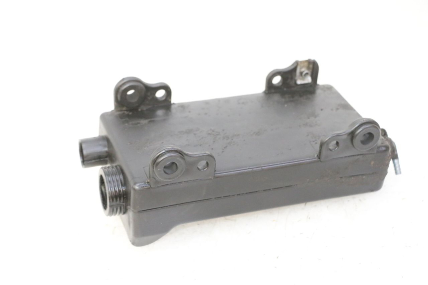 photo de ZBIORNIK OLEJU RIEJU MRT 50 (2018 - 2021) - Inny kąt widzenia