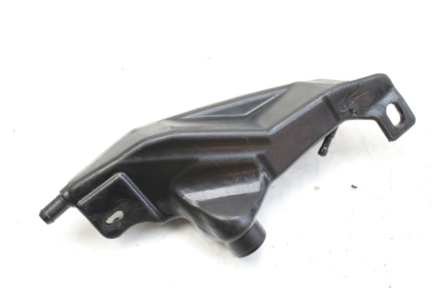 photo de ZBIORNIK OLEJU PIAGGIO NEW TYPHOON 50 (2018 - 2021) - Inny kąt widzenia