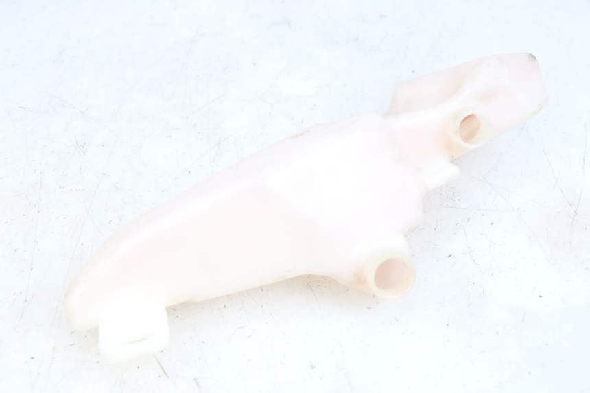 photo de ZBIORNIK OLEJU PIAGGIO NEW TYPHOON 50 (2018 - 2021) - Zbliżenie techniczne