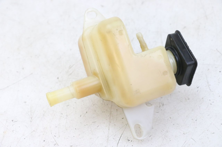 photo de ZBIORNIK OLEJU PEUGEOT ELYSTAR 125 (2002 - 2007) - Zoom stanu zużycia