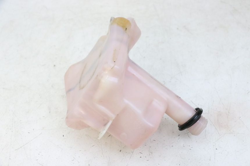 photo de ZBIORNIK OLEJU PEUGEOT TREKKER TKR 50 (2005 - 2014) - Zoom stanu zużycia