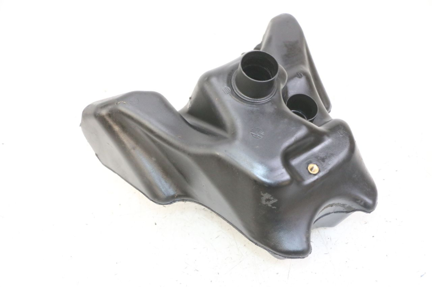 photo de ZBIORNIK OLEJU GILERA RUNNER SL 50 (2006 - 2009) - Zoom stanu zużycia