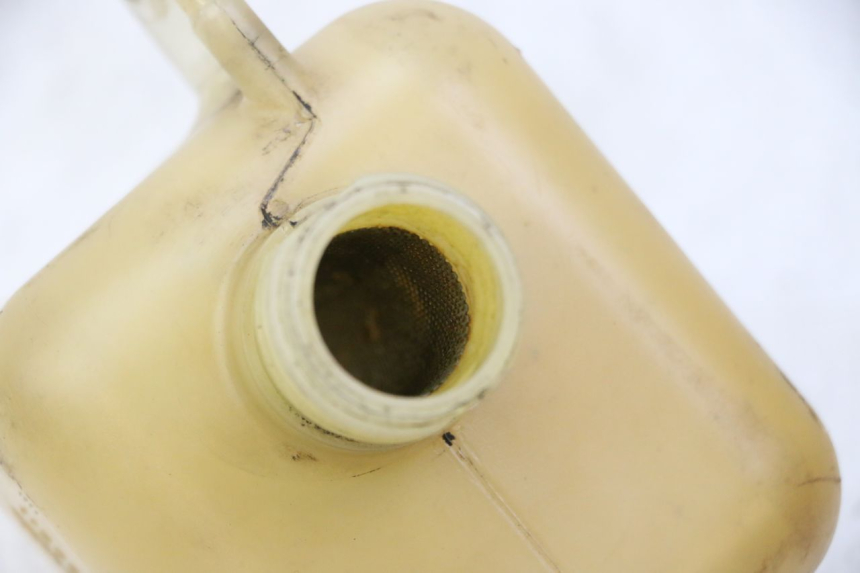 photo de ZBIORNIK OLEJU PEUGEOT SATELIS 125 (2006 - 2009) - Zoom stanu zużycia