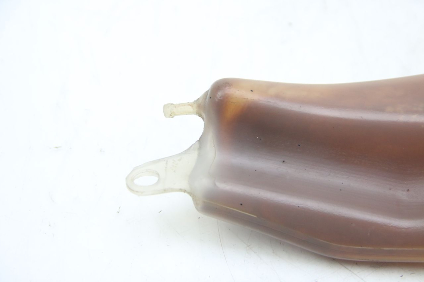 photo de ZBIORNIK OLEJU SUZUKI SIXTEEN 125 (2008 - 2010) - Stan powierzchni