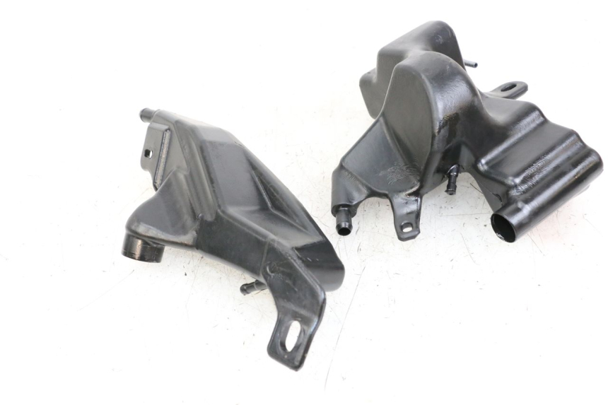 photo de ZBIORNIK OLEJU APRILIA SR MOTARD 50 (2012 - 2018) - Inny kąt widzenia