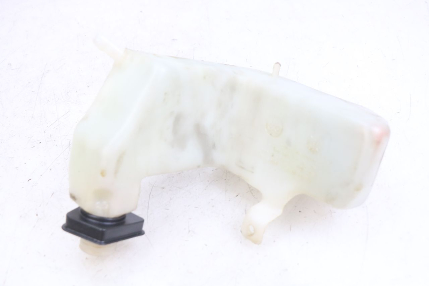 photo de ZBIORNIK OLEJU PEUGEOT SV 125 (1991 - 1994) - Zoom stanu zużycia