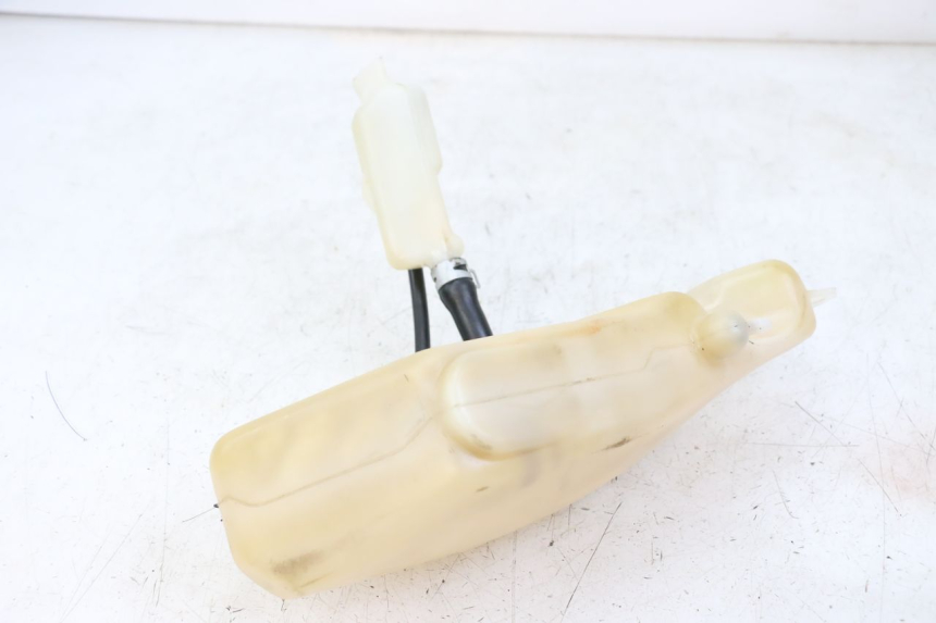 photo de ZBIORNIK OLEJU YAMAHA TDR DELTABOX 125 (1997 - 2003) - Zoom stanu zużycia