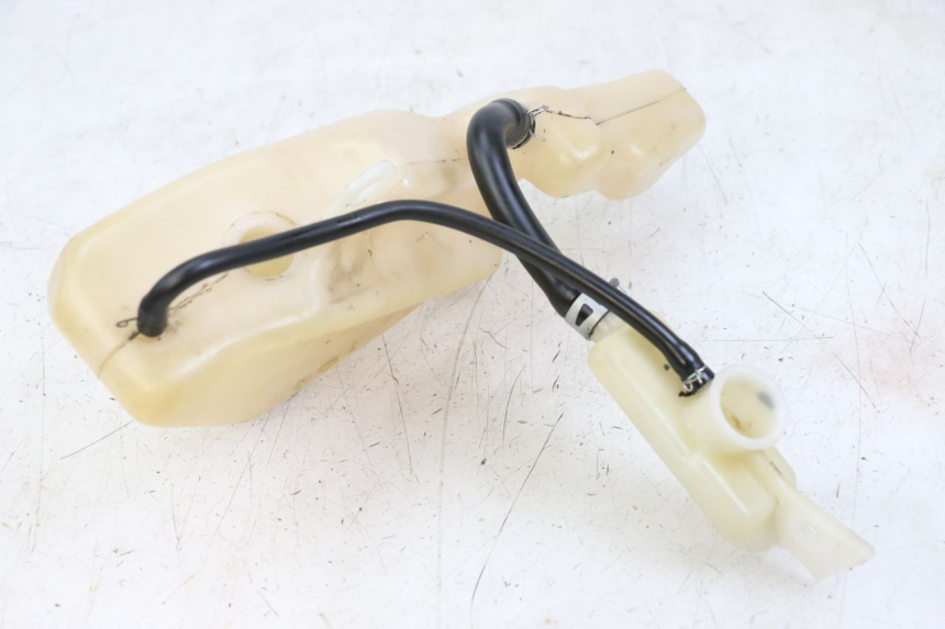 photo de ZBIORNIK OLEJU YAMAHA TDR DELTABOX 125 (1997 - 2003) - Inny kąt widzenia