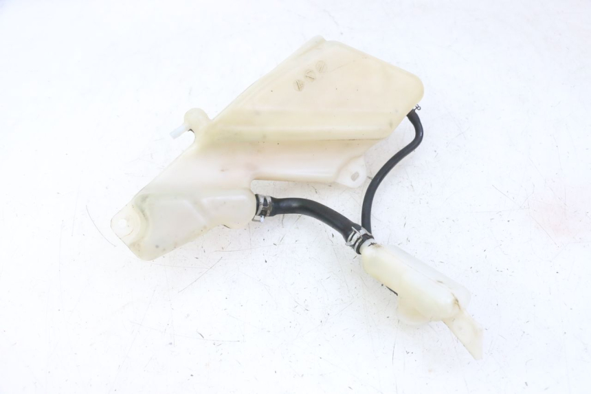 photo de ZBIORNIK OLEJU YAMAHA TDR DELTABOX 125 (1997 - 2003) - Zbliżenie techniczne