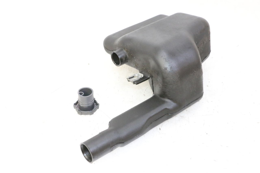 photo de ZBIORNIK OLEJU PIAGGIO VESPA S 2T 50 (2007 - 2014) - Widok główny