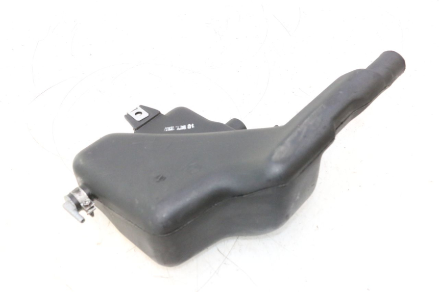 photo de ZBIORNIK OLEJU PIAGGIO VESPA S 2T 50 (2007 - 2014) - Zoom stanu zużycia