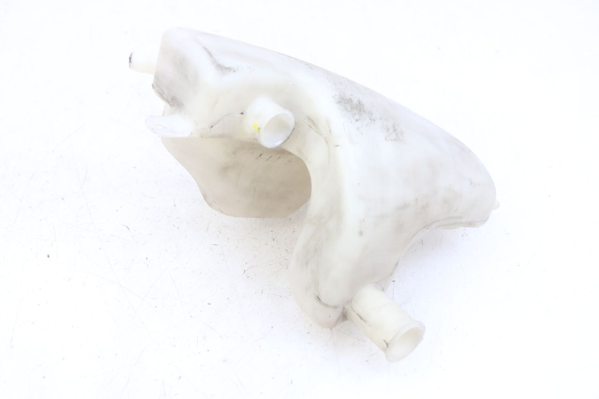 photo de ZBIORNIK OLEJU KYMCO VITALITY 2T 50 (2004 - 2010) - Inny kąt widzenia