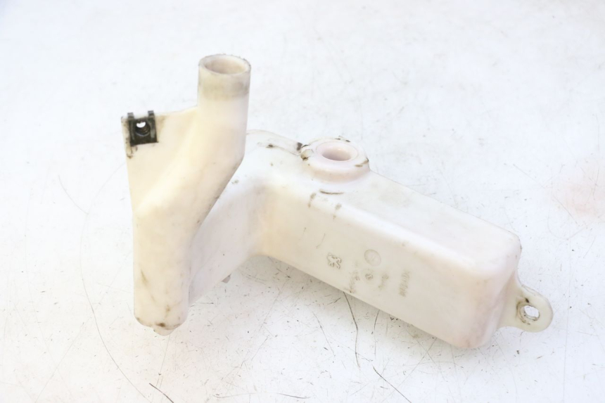 photo de ZBIORNIK OLEJU PEUGEOT VIVACITY NEW 2T 50 (2008 - 2017) - Inny kąt widzenia