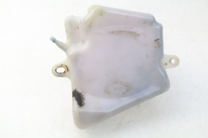 photo de ZBIORNIK OLEJU PEUGEOT VIVACITY 100 (1999 - 2008) - Szczegół części