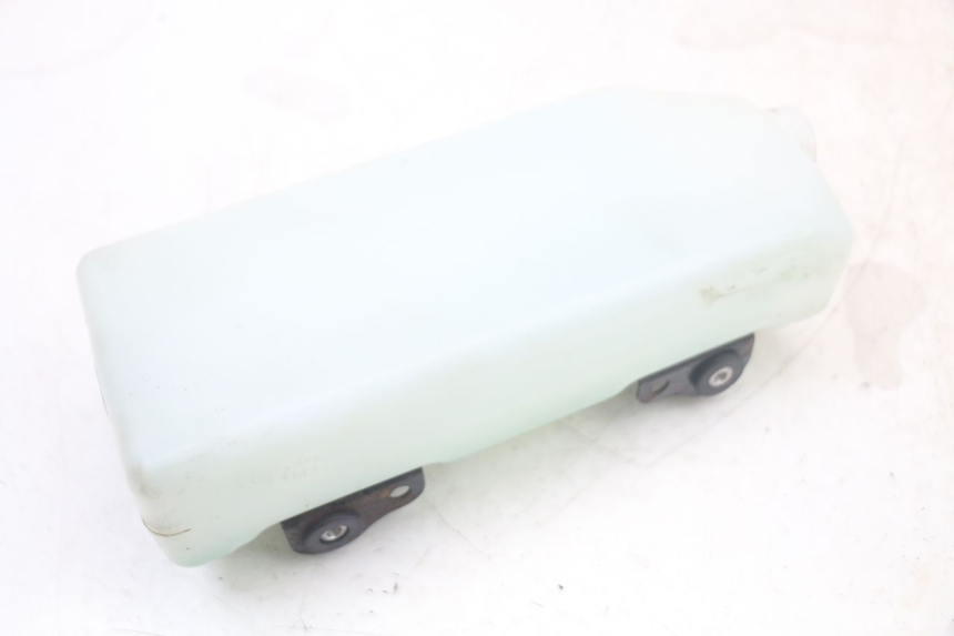 photo de ZBIORNIK OLEJU FANTIC XM PERFORMANCE 2T 50 (2021 - 2022) - Zbliżenie techniczne