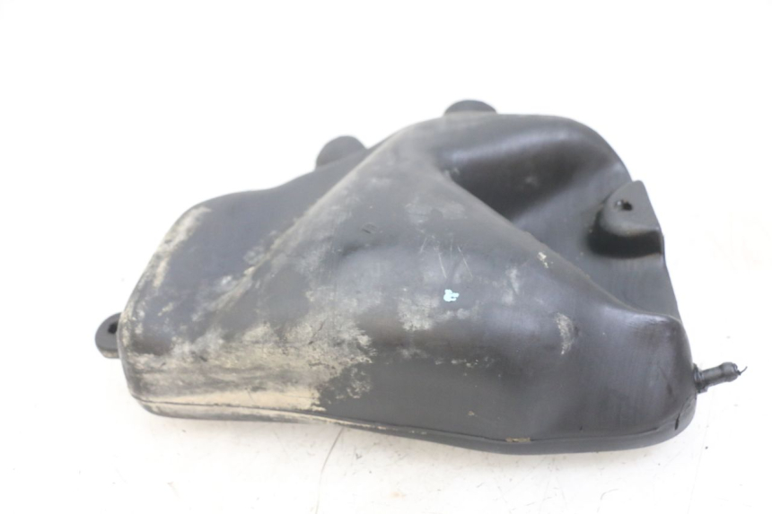 photo de ZBIORNIK OLEJU PEUGEOT XP6 50 (1997 - 2003) - Inny kąt widzenia