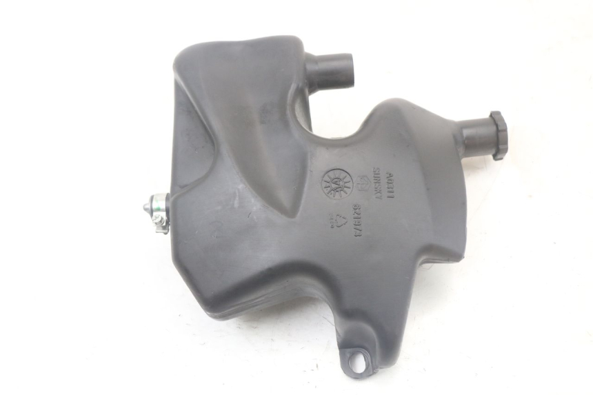 photo de ZBIORNIK OLEJU PIAGGIO ZIP 2T 50 (2009 - 2019) - Widok główny